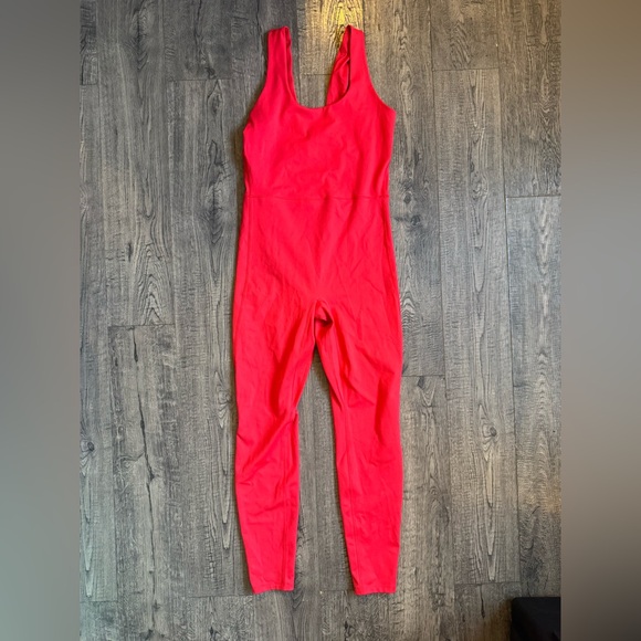 All In Motion Target Red Full Body Jumpsuit- Size Medium - Picture 4 of 9
